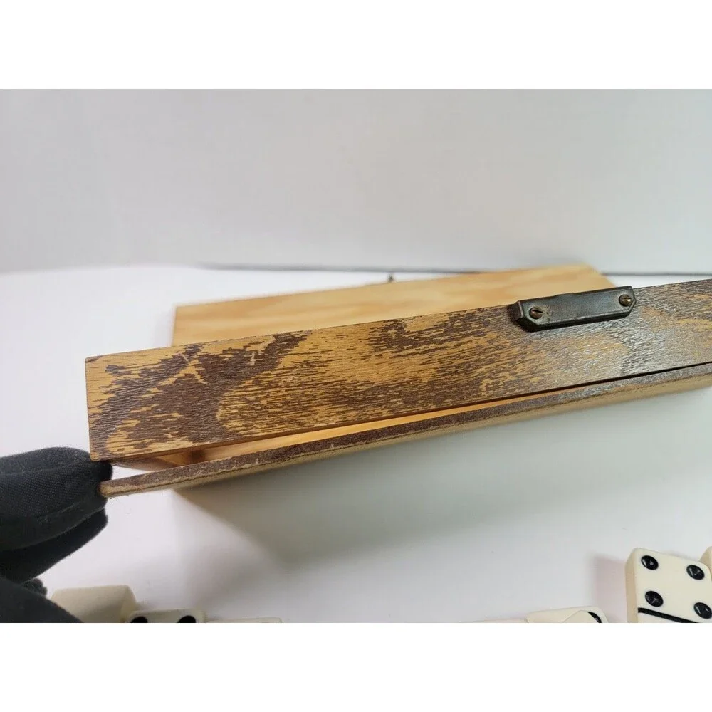 Vintage Wooden Cribbage Board Domino Set w/ Storage Box Pegs 28 Dominoes